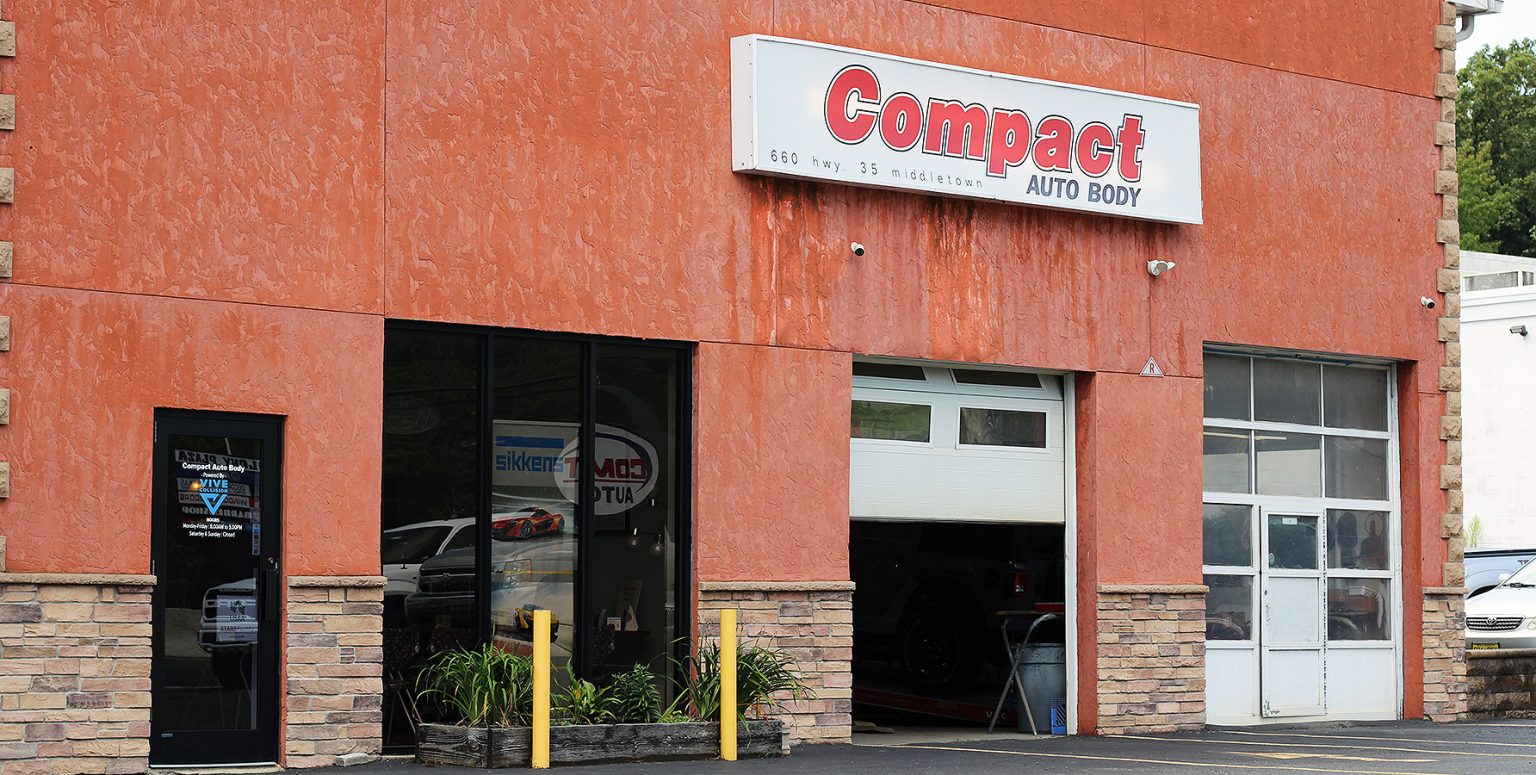 Compact Auto Body of Middletown - VIVE Collision